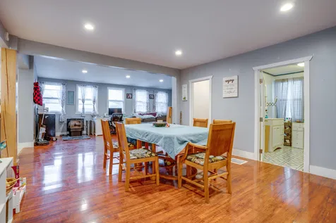38 North Elm Street St. Albans City VT 05478