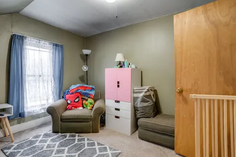 38 North Elm Street St. Albans City VT 05478