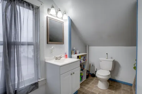 38 North Elm Street St. Albans City VT 05478