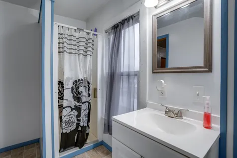 38 North Elm Street St. Albans City VT 05478