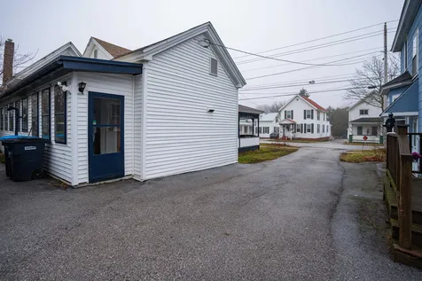 38 North Elm Street St. Albans City VT 05478