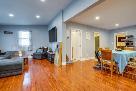 38 North Elm Street St. Albans City VT 05478