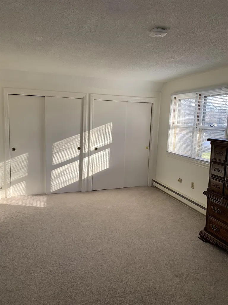 10 Colonial Circle Hampton NH 03842