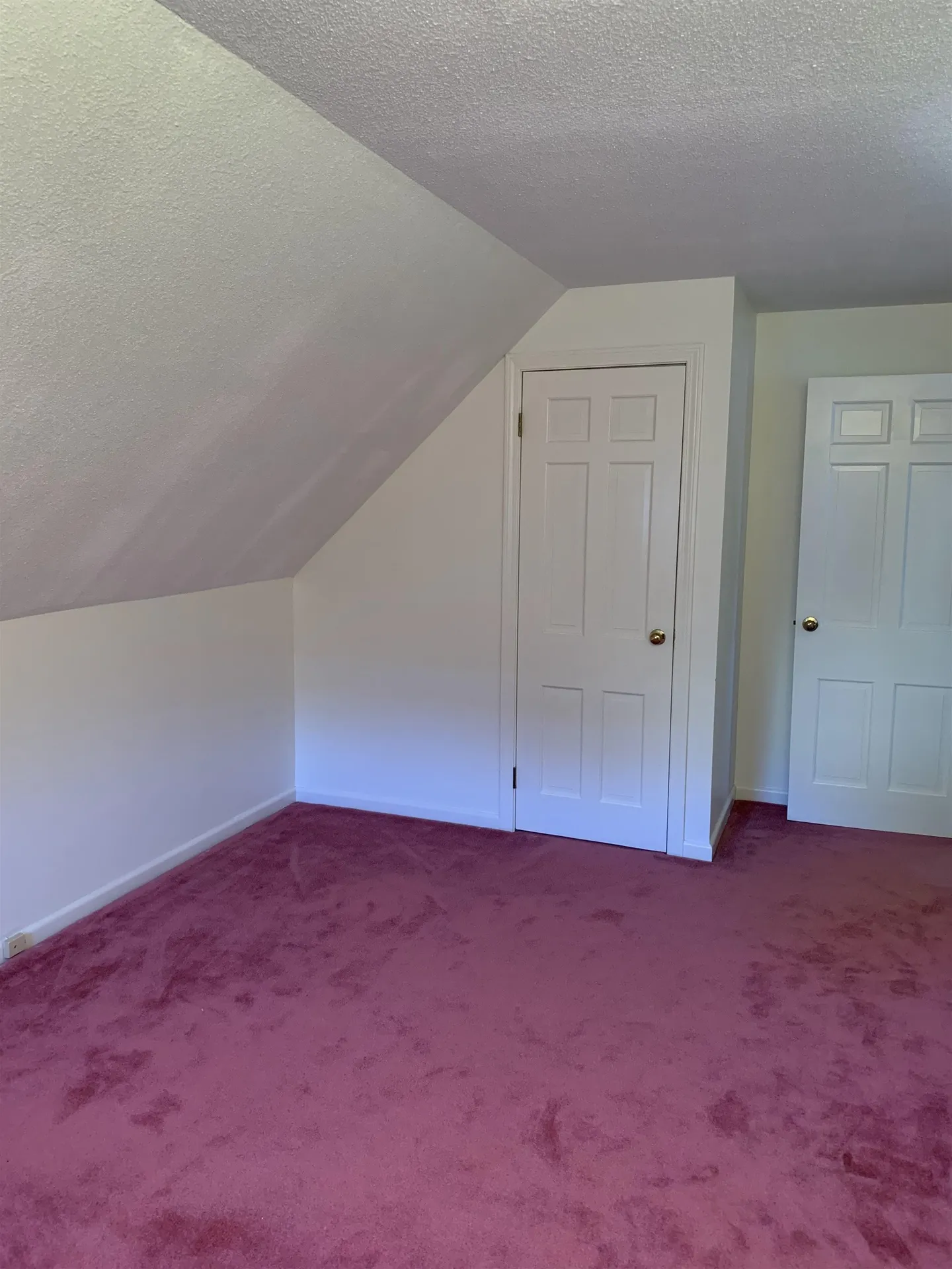 10 Colonial Circle Hampton NH 03842