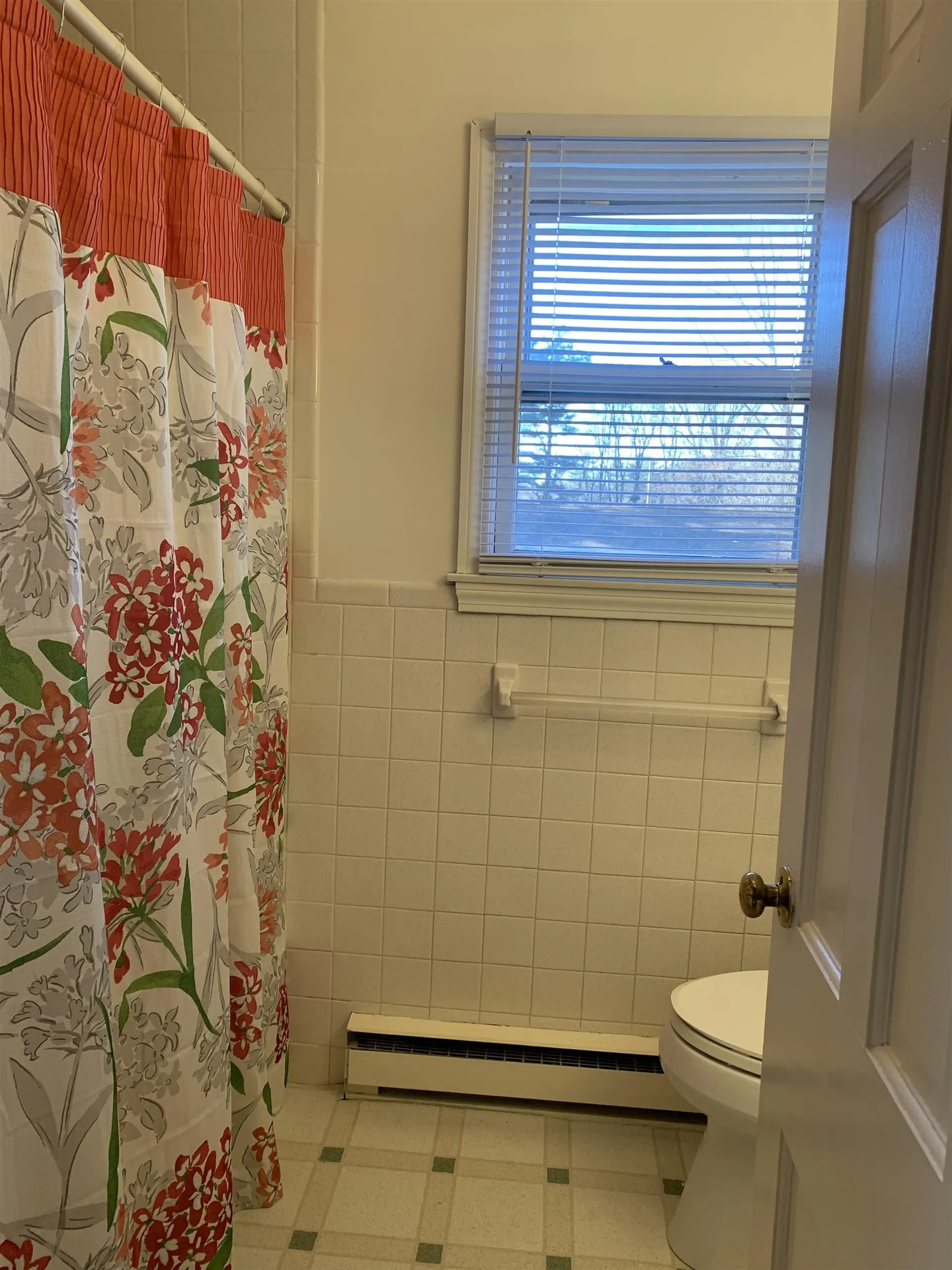 10 Colonial Circle Hampton NH 03842