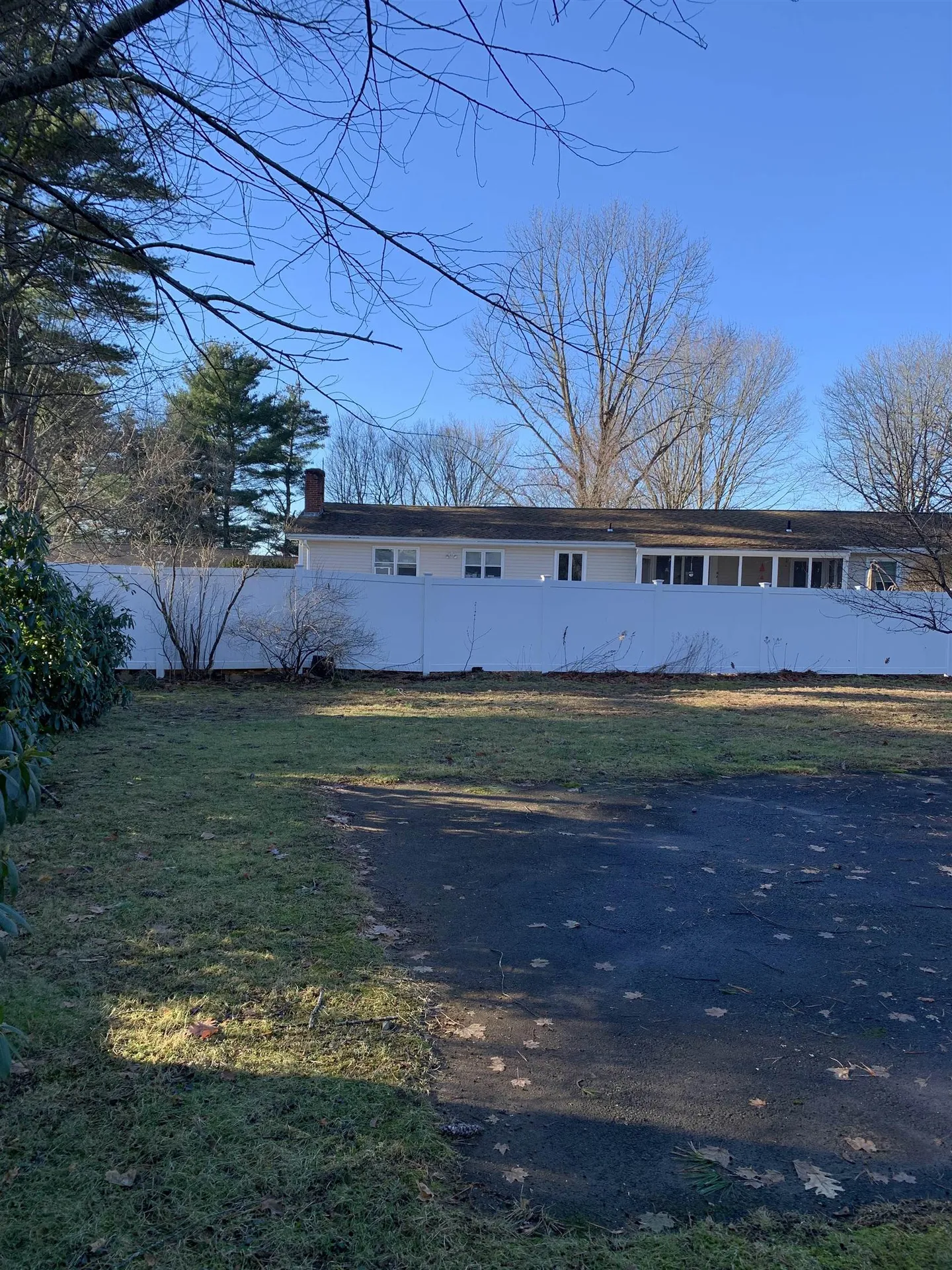 10 Colonial Circle Hampton NH 03842