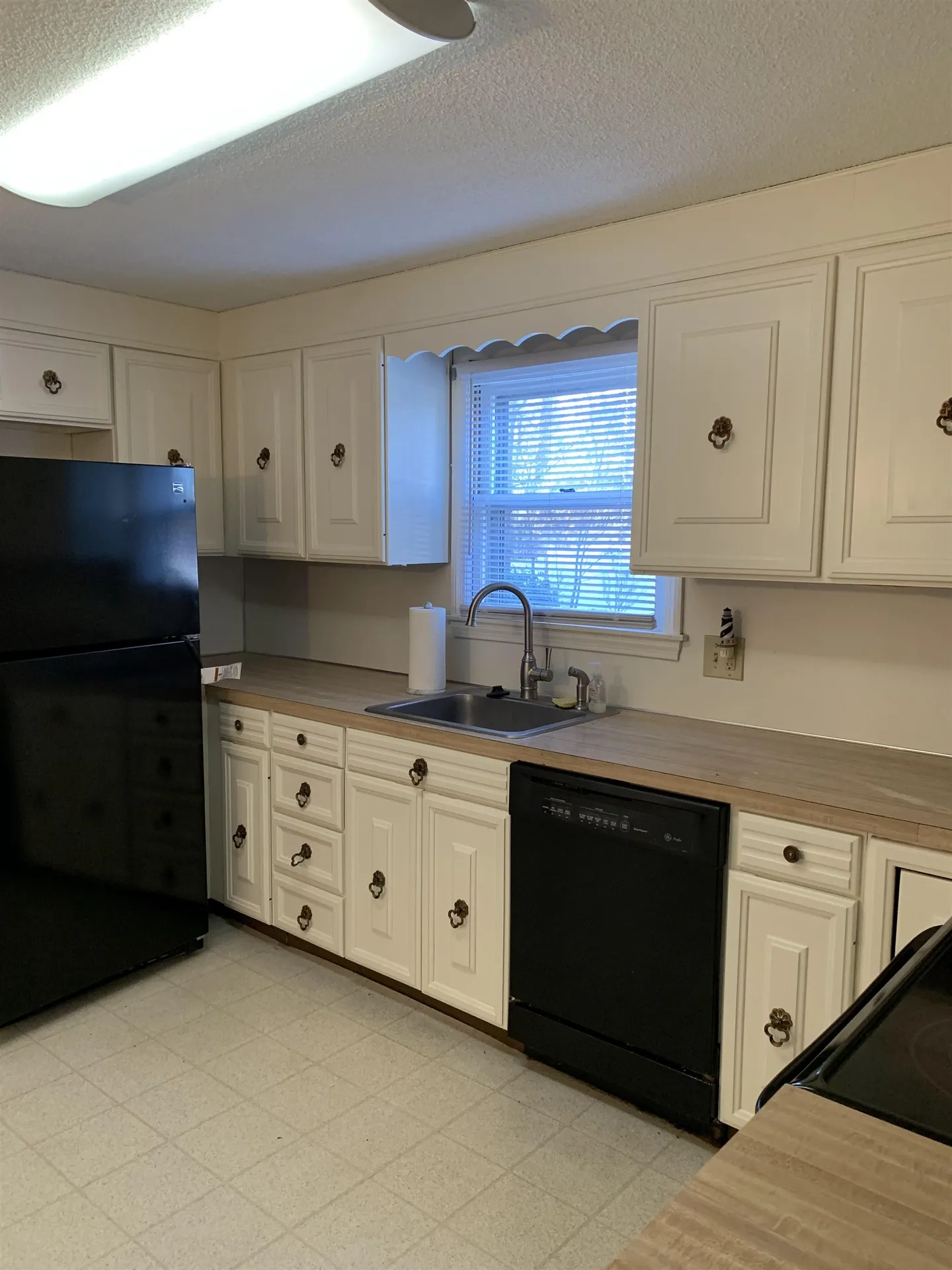 10 Colonial Circle Hampton NH 03842