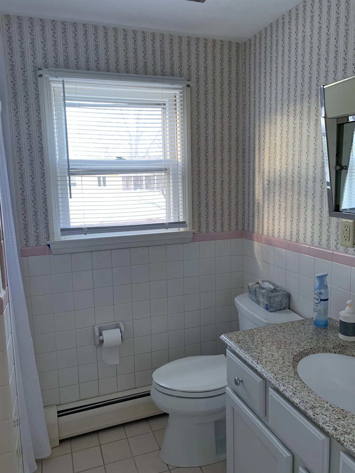 10 Colonial Circle Hampton NH 03842
