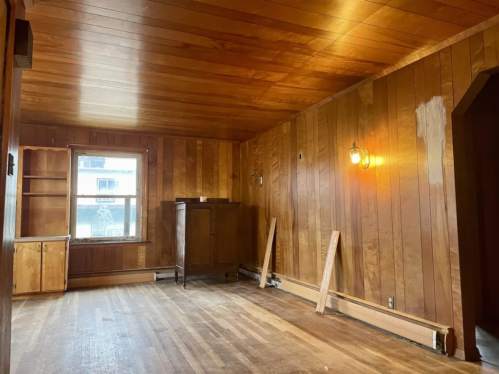 7 Mascot Street Gorham NH 03581