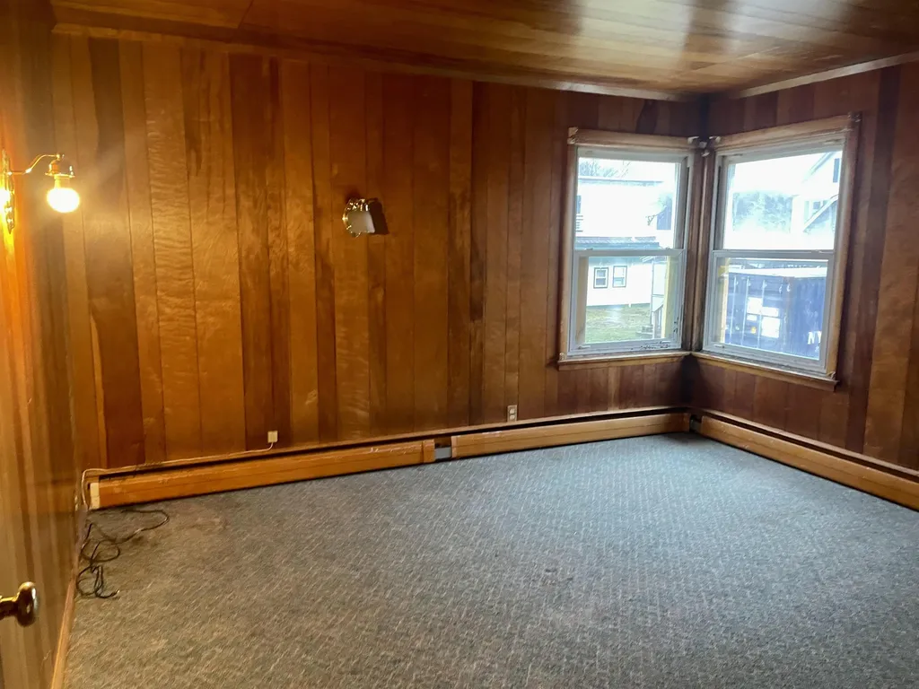 7 Mascot Street Gorham NH 03581