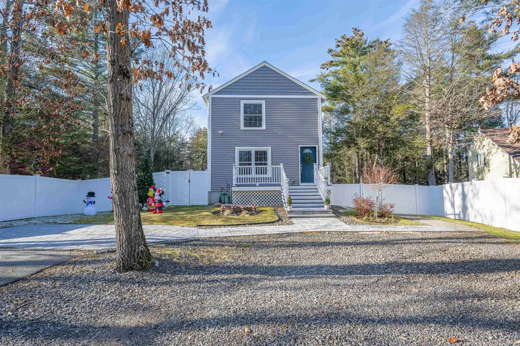 3 South Landing Road Sandown NH 03873
