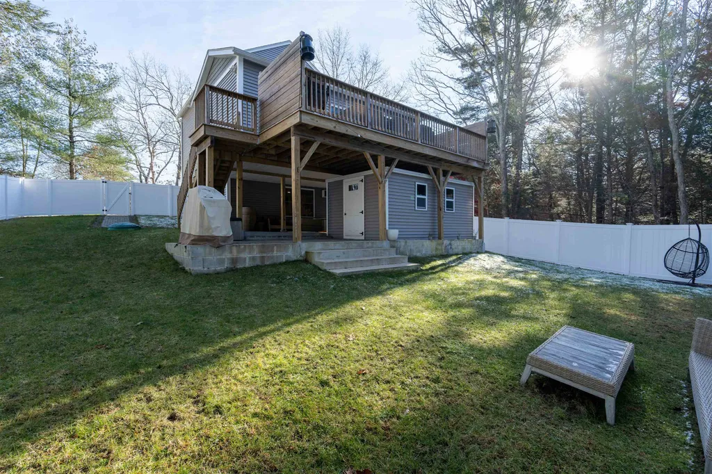 3 South Landing Road Sandown NH 03873