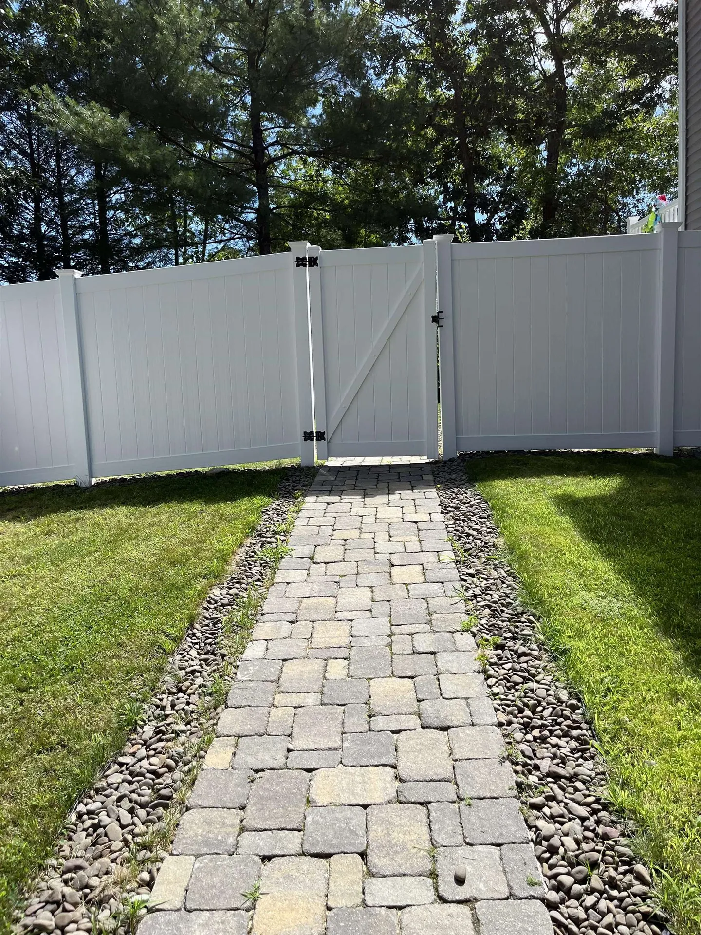 3 South Landing Road Sandown NH 03873
