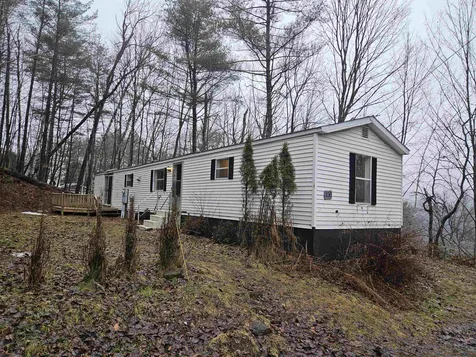 106 Mountain Avenue St. Johnsbury VT 05819