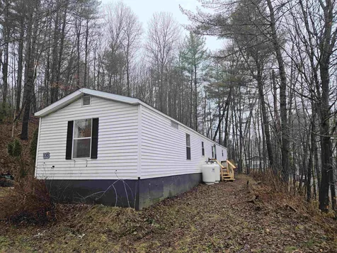 106 Mountain Avenue St. Johnsbury VT 05819