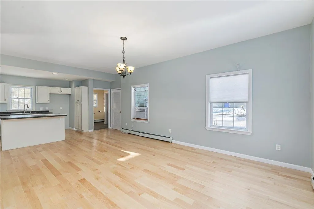 1 Langs Lane Newmarket NH 03857