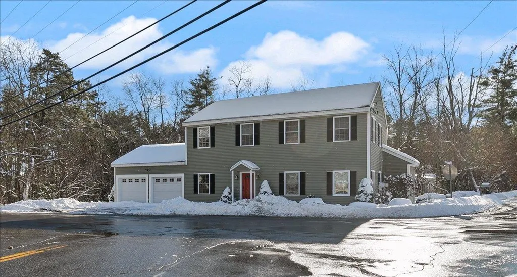 1 Langs Lane Newmarket NH 03857