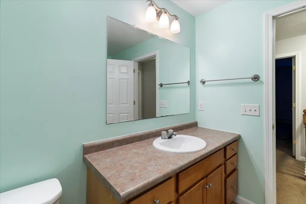 1 Langs Lane Newmarket NH 03857