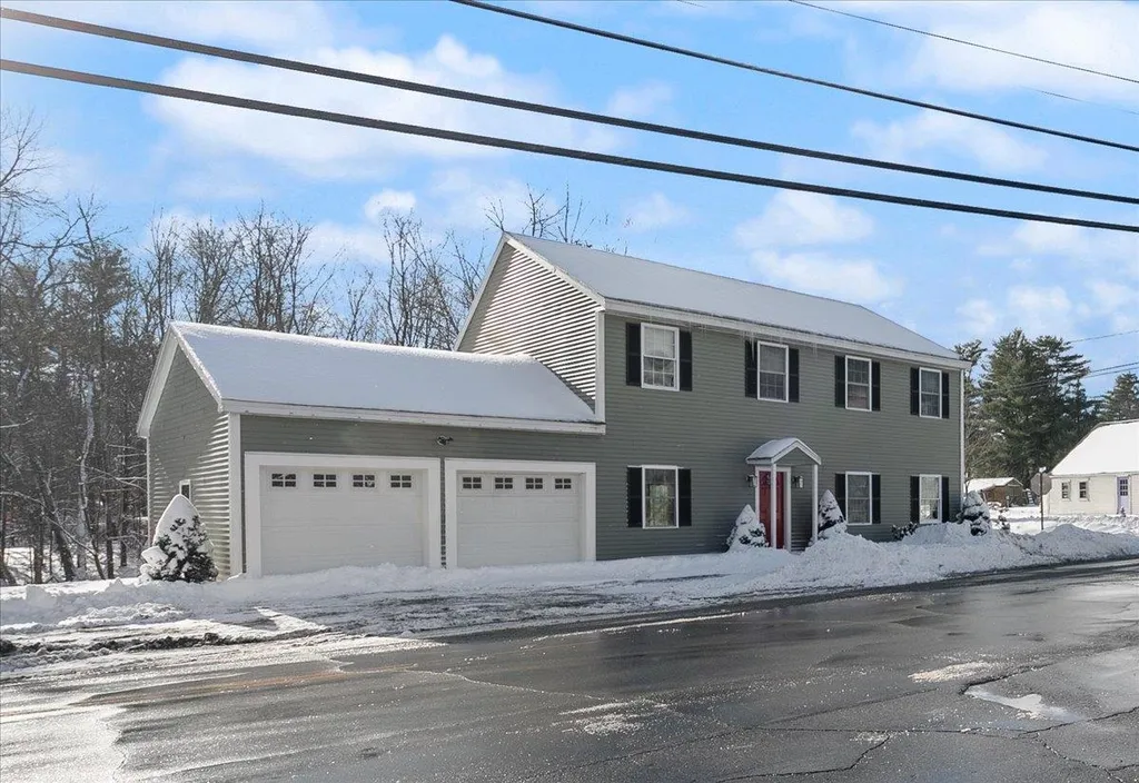 1 Langs Lane Newmarket NH 03857