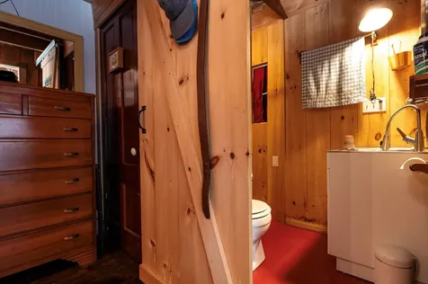 51 Apple Blossom Lane Grafton VT 05146