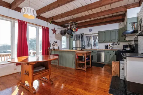 51 Apple Blossom Lane Grafton VT 05146