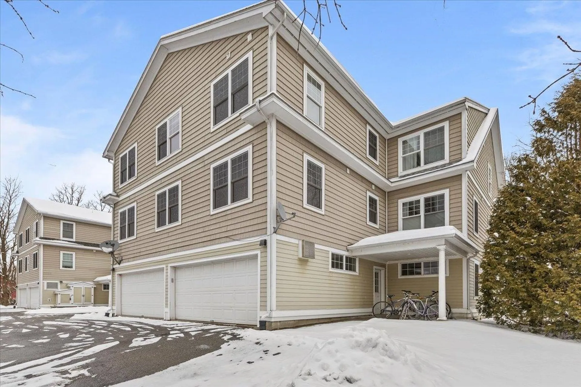 354 Manhattan Drive Burlington VT 05401
