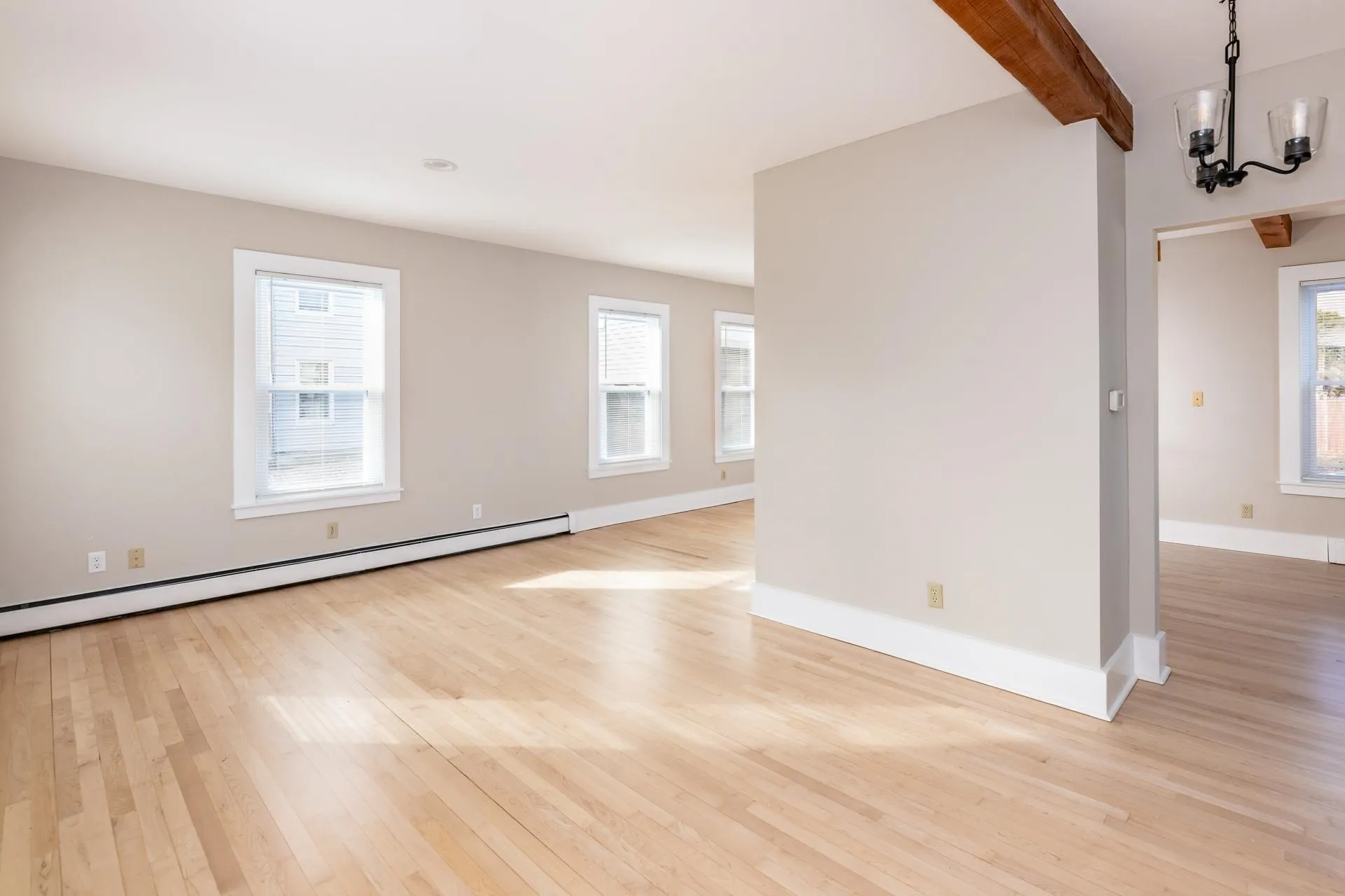 22 Dearborn Avenue Hampton NH 03842