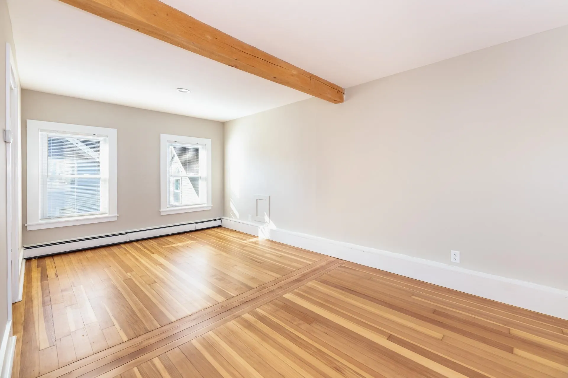 22 Dearborn Avenue Hampton NH 03842