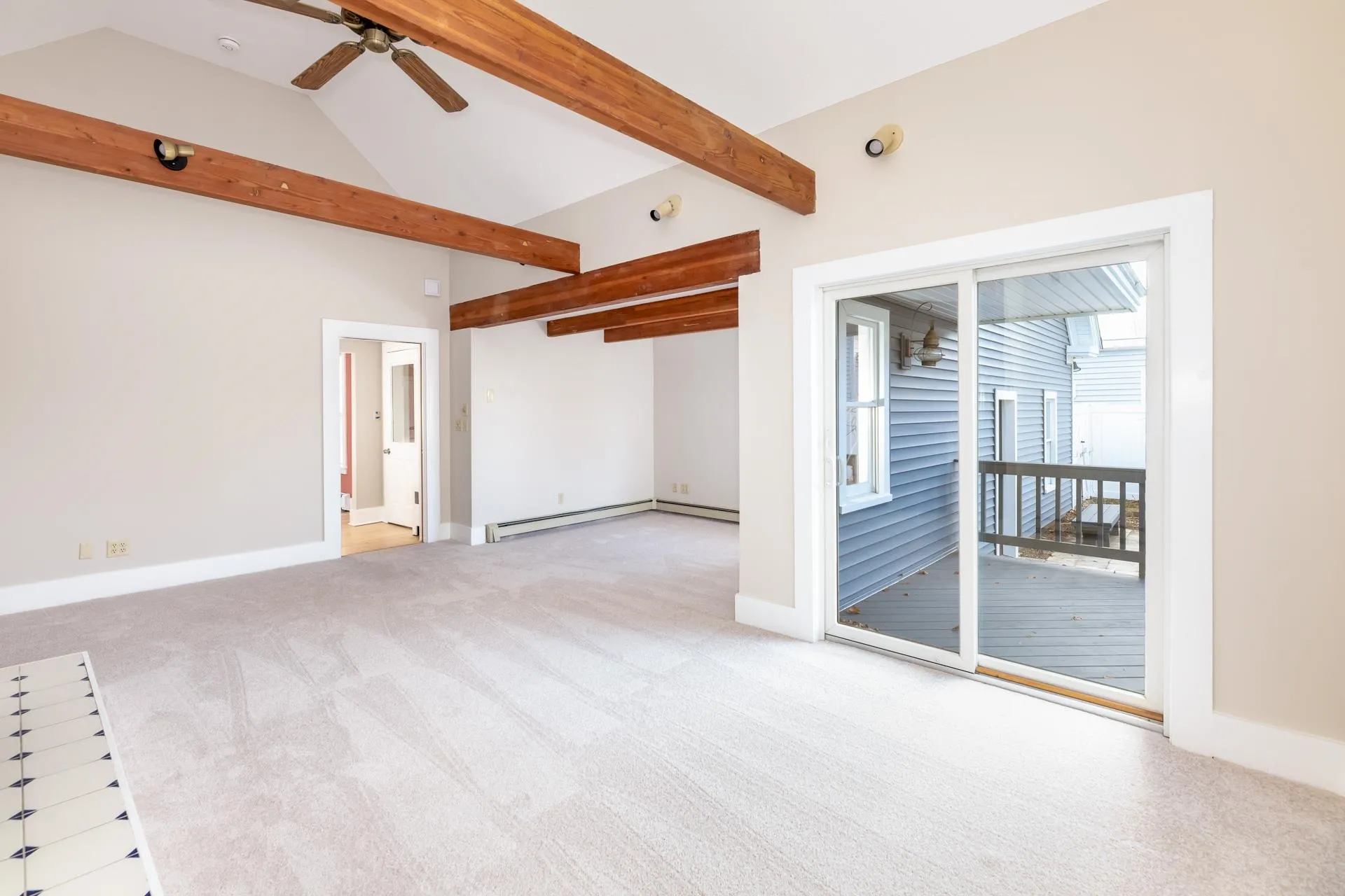 22 Dearborn Avenue Hampton NH 03842