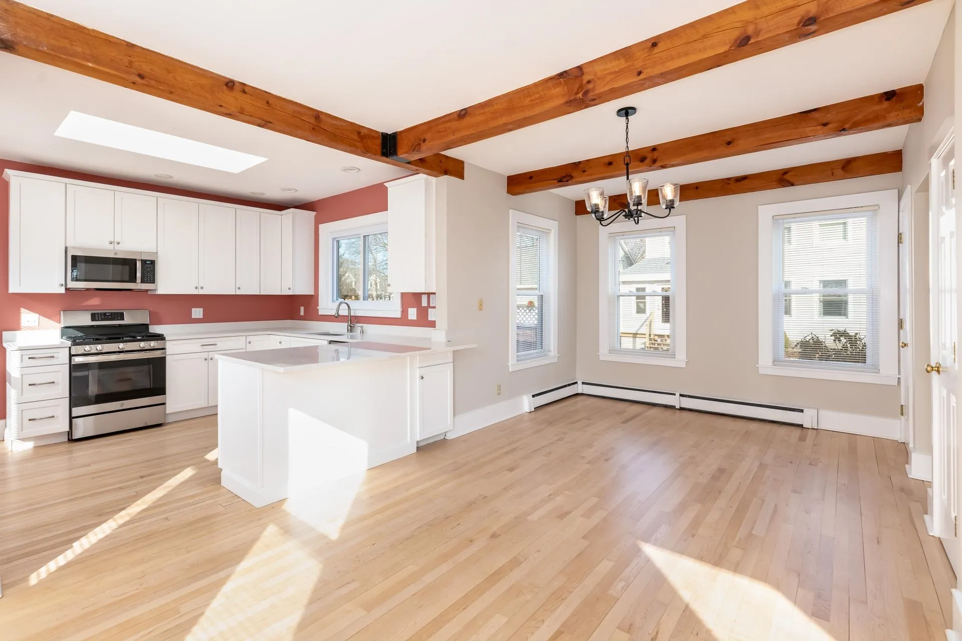 22 Dearborn Avenue Hampton NH 03842