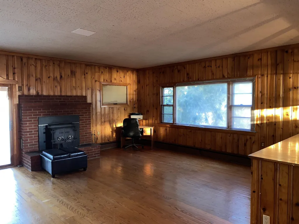 136 Suncook Valley Road Barnstead NH 03218