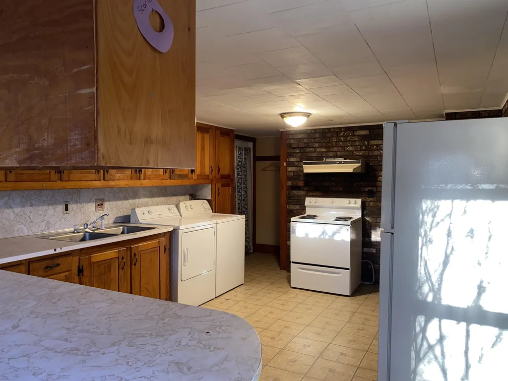 136 Suncook Valley Road Barnstead NH 03218