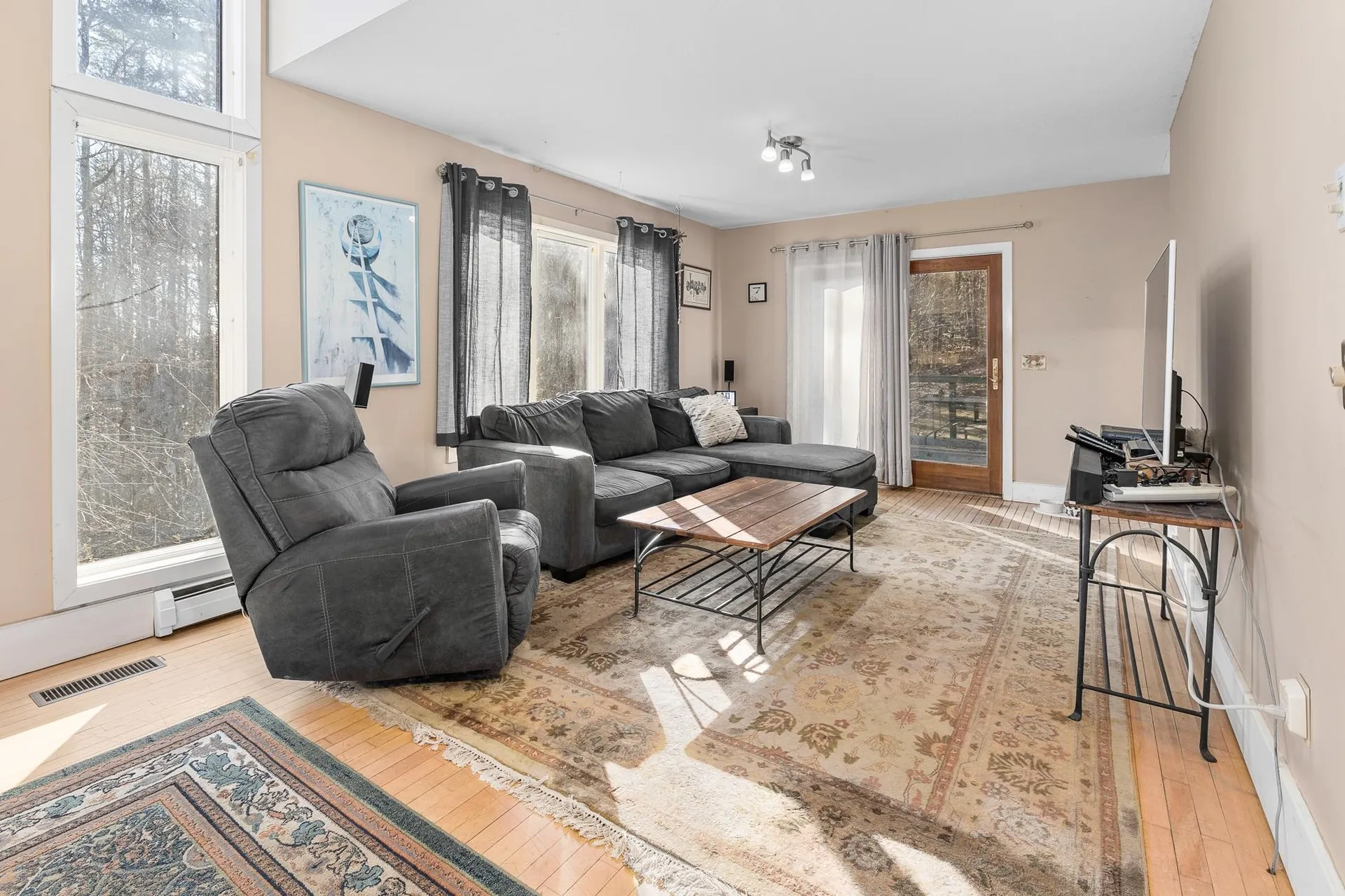 11 Stimpson Hill Hartland VT 05048-0490