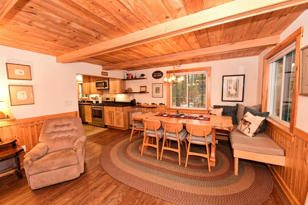 9 Altdorf Place Madison NH 03849