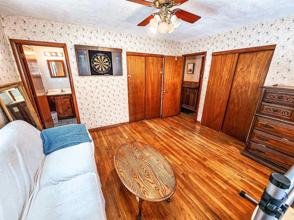 1537 Lake Dunmore Road Leicester VT 05733