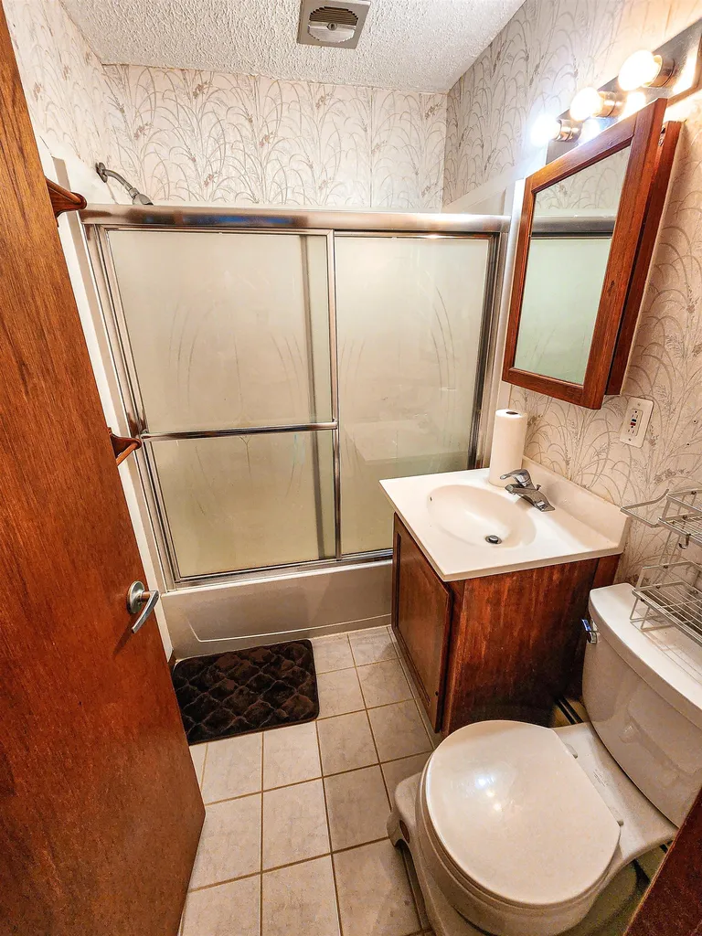 1537 Lake Dunmore Road Leicester VT 05733