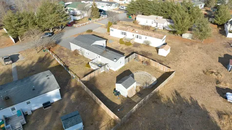 15 Daffodil Hill Lane Rochester NH 03868