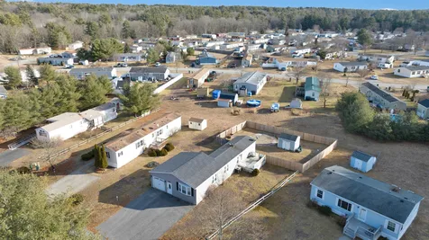 15 Daffodil Hill Lane Rochester NH 03868