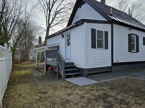 5 Williams Street Lebanon NH 03766