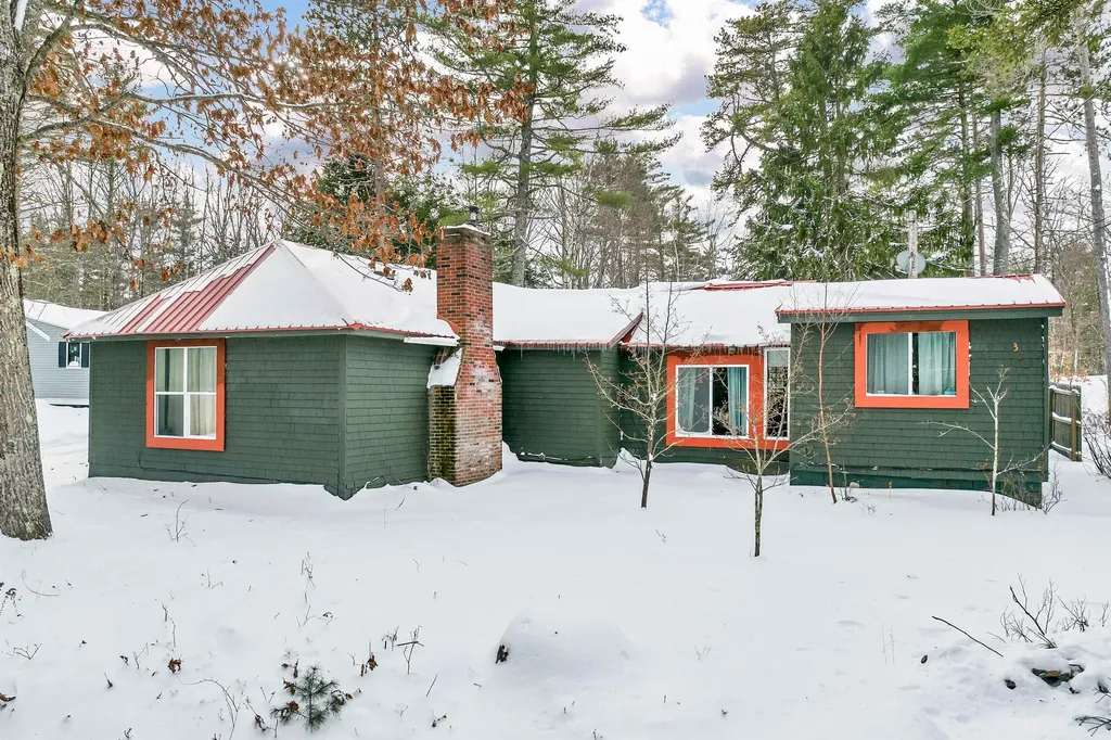 322 Kings Highway New Durham NH 03855