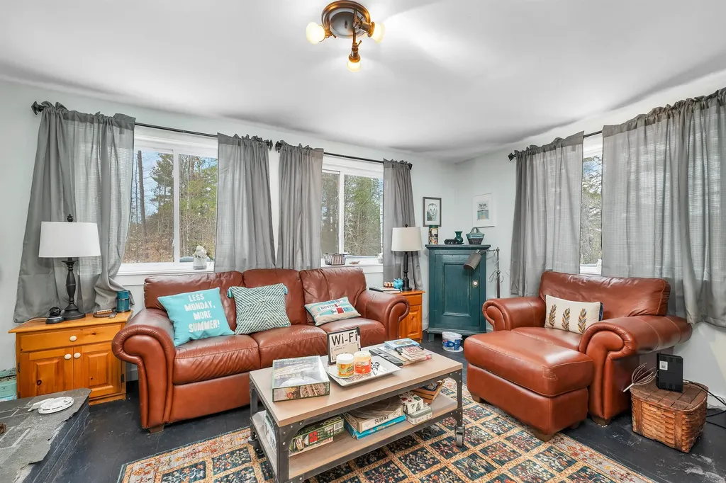 322 Kings Highway New Durham NH 03855