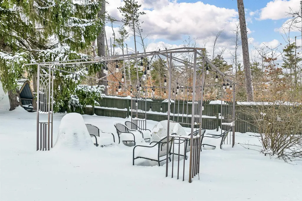 322 Kings Highway New Durham NH 03855