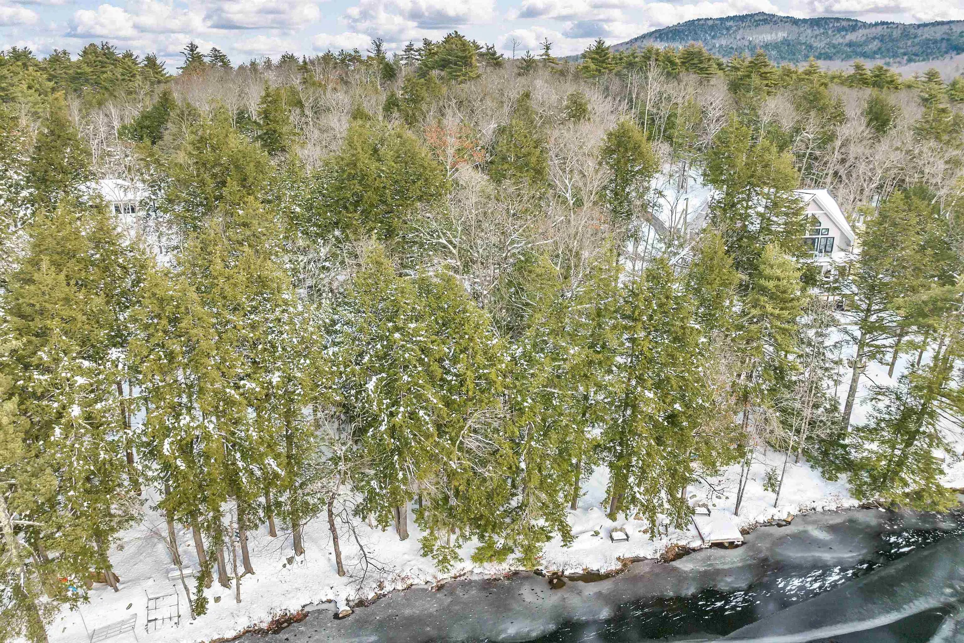 322 Kings Highway New Durham NH 03855