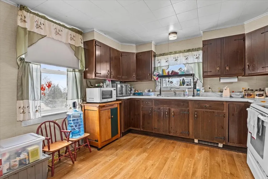 3899 Greenwoods Road Alburgh VT 05440