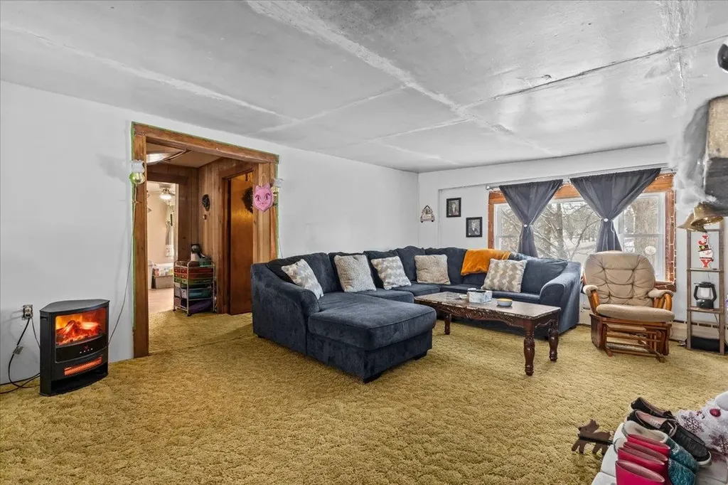 3899 Greenwoods Road Alburgh VT 05440