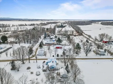 3899 Greenwoods Road Alburgh VT 05440
