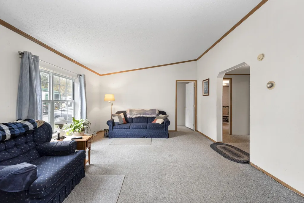 84 Dudley Circle Laconia NH 03246