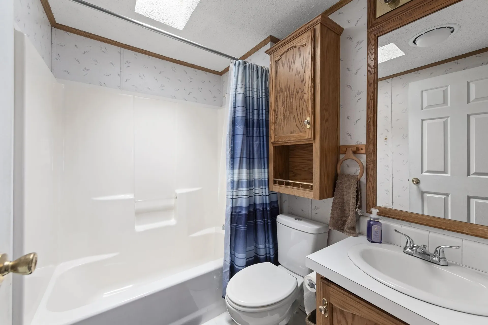 84 Dudley Circle Laconia NH 03246