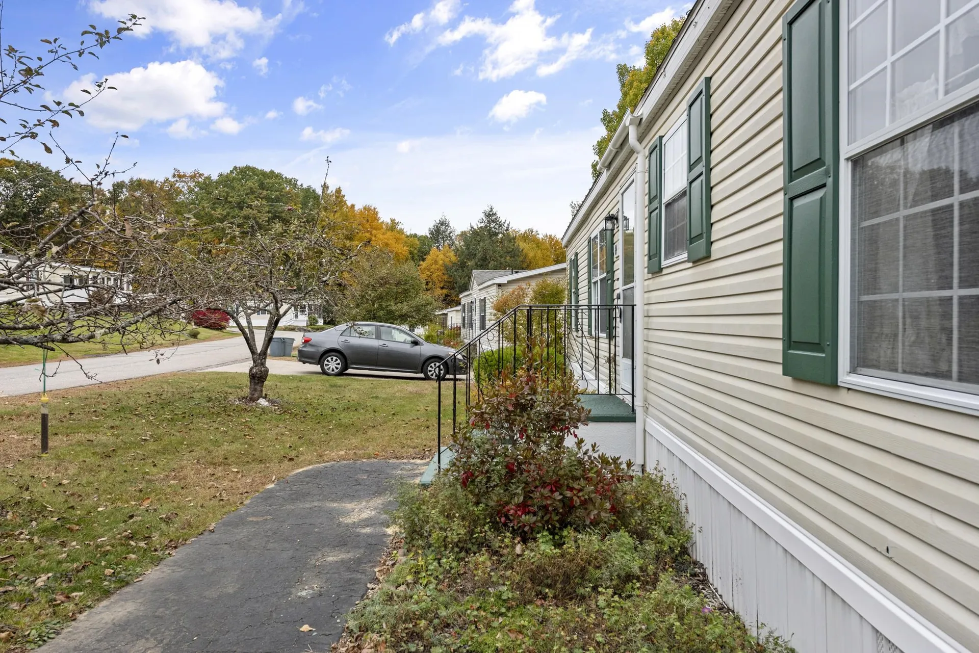 84 Dudley Circle Laconia NH 03246