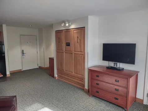 228 East Mountain Road Killington VT 05751